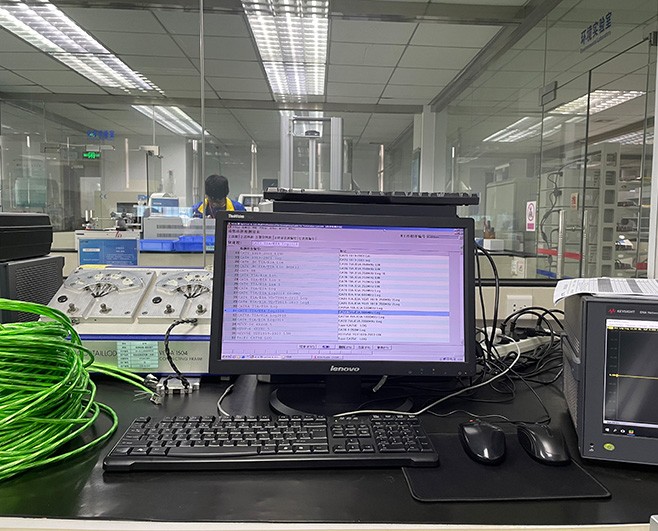 高頻實驗室+網(wǎng)絡分析儀（網(wǎng)絡線參數(shù)測試）